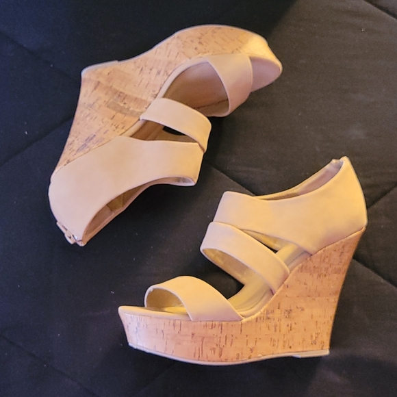 Women Taupe Solaro 5inch Espedrill Sandals with a 1 and 1/2 platform - Picture 5 of 10